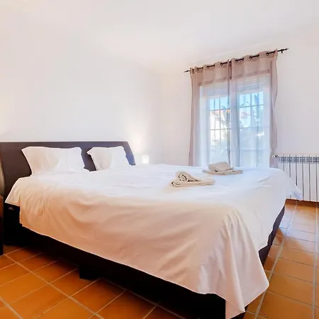 Apartment T3 Caravelas *